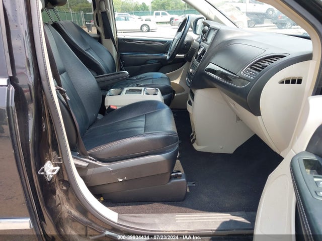 2C4RC1BG6FR637519 Chrysler Town & Country Touring