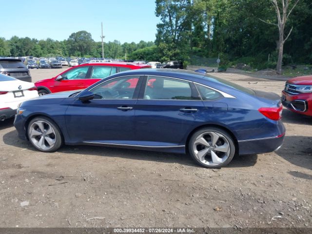 1HGCV2F95KA025541 Honda Accord Touring 2.0t