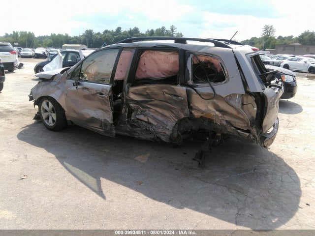 Subaru Forester 2.5i Premium 2015 JF2SJADC4FH801767 Image 3