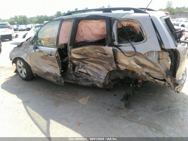 Subaru Forester 2.5i Premium 2015 JF2SJADC4FH801767 Image 6