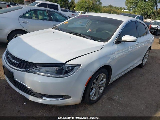 Chrysler 200 Limited 2015 1C3CCCAB1FN541287 Image 2