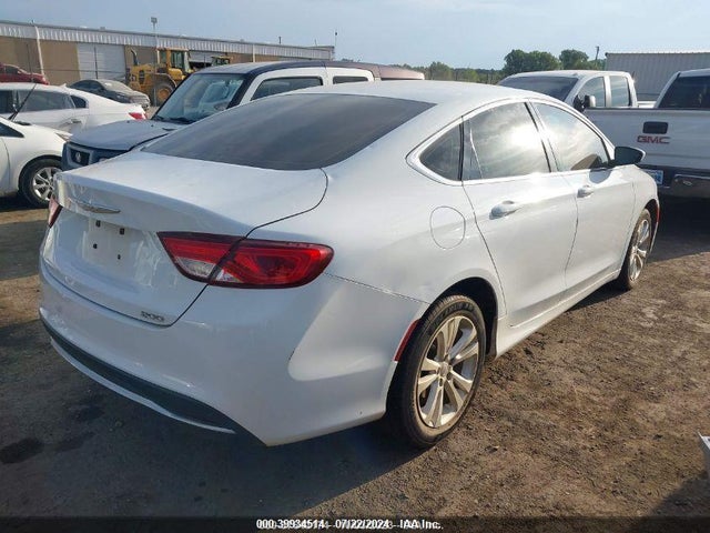 Chrysler 200 Limited 2015 1C3CCCAB1FN541287 Image 4