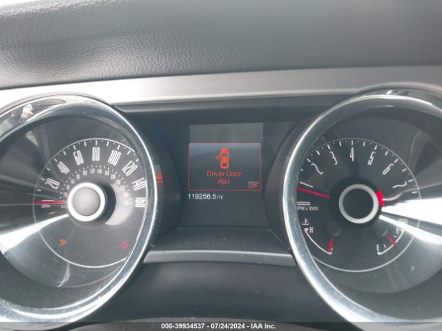 1ZVBP8EM9E5292477 Ford Mustang V6 Premium