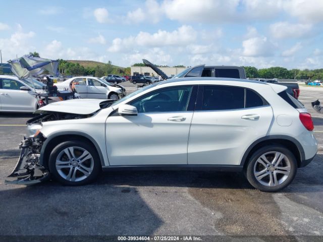 WDCTG4GB7FJ040760 Mercedes-Benz Gla 250 4matic