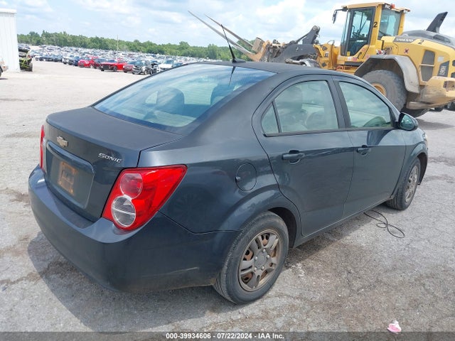 Chevrolet Sonic Ls Auto 2014 1G1JA5SHXE4227142 Image 4