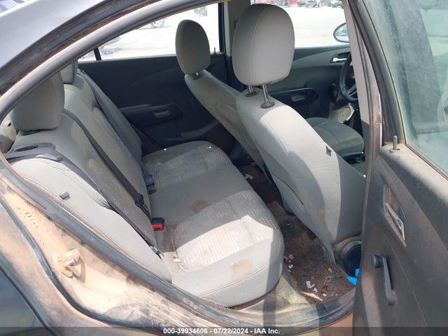 Chevrolet Sonic Ls Auto 2014 1G1JA5SHXE4227142 Image 8