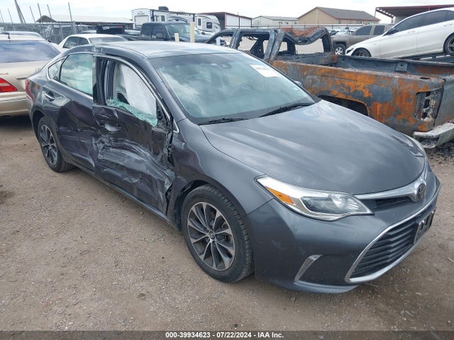2018 4T1BK1EB2JU288421 main image