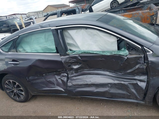 Toyota AVALON XLE 2018 4T1BK1EB2JU288421 Image 13