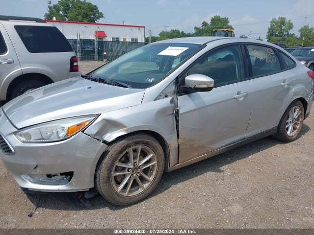 Ford FOCUS SE 2016 1FADP3F23GL317941 Image 6