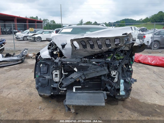 Jeep Cherokee Latitude 2016 1C4PJMCB5GW335049 Image 12