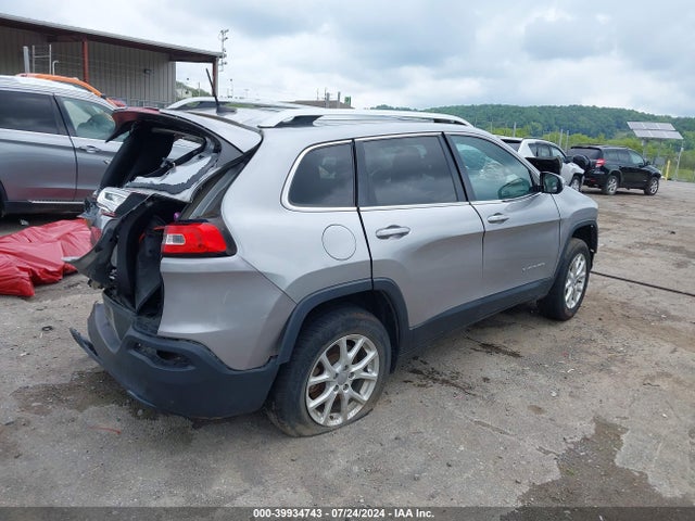 Jeep Cherokee Latitude 2016 1C4PJMCB5GW335049 Image 4