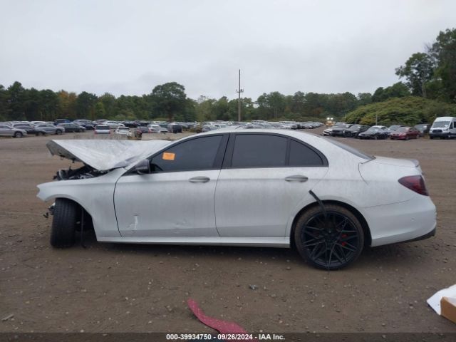 WDDZF4KB3JA466292 Mercedes-Benz E 300 4matic