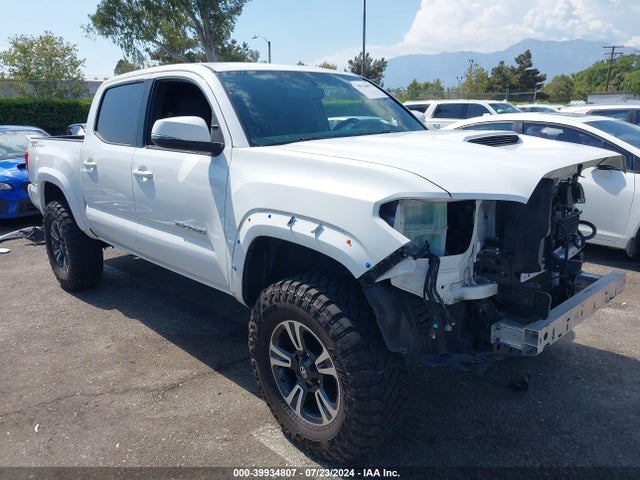 Toyota Tacoma Trd Sport 2017 3TMAZ5CN0HM047262 головне зображення