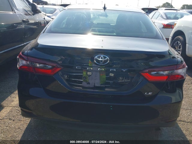 Toyota CAMRY LE 2024 4T1C11AK2RU223576 Image 16