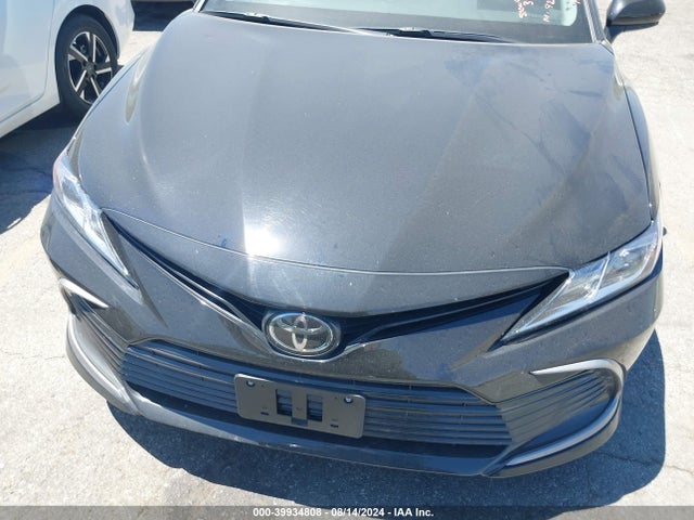 Toyota CAMRY LE 2024 4T1C11AK2RU223576 Image 6