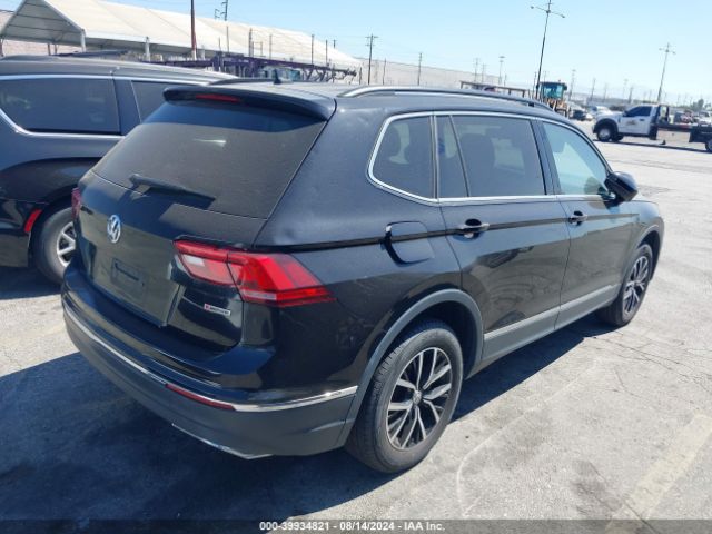 3VV2B7AX0MM064065 Volkswagen Tiguan 2.0t Se/2.0t Se R-line Black/2.0t Sel