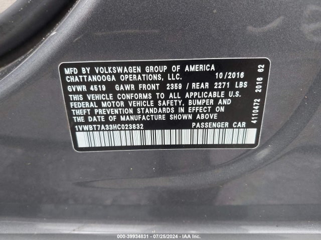 1VWBT7A33HC023832 Volkswagen Passat 1.8t Se