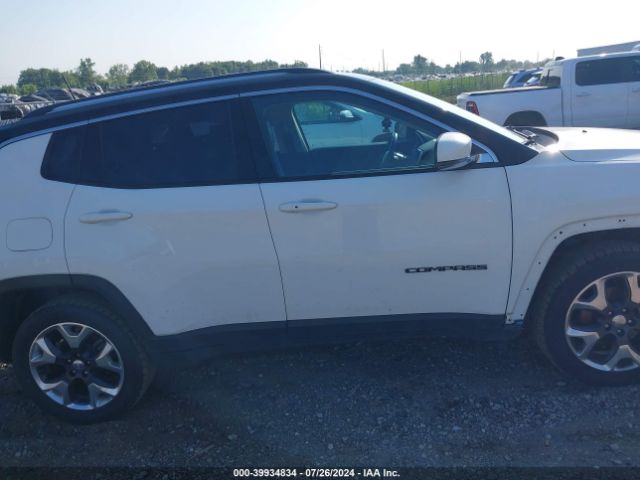 3C4NJDCB9JT330103 Jeep Compass Limited 4x4