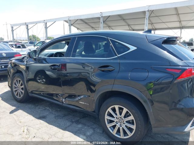 JTJBJRBZ5K2102212 Lexus NX 300H