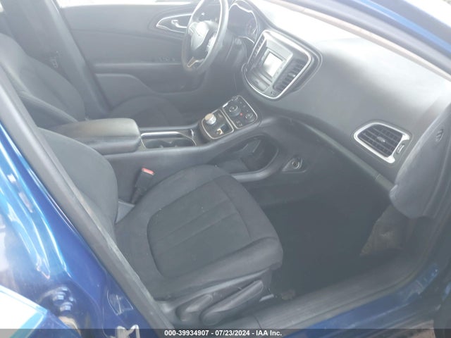 1C3CCCAB3GN124593 Chrysler 200 Limited