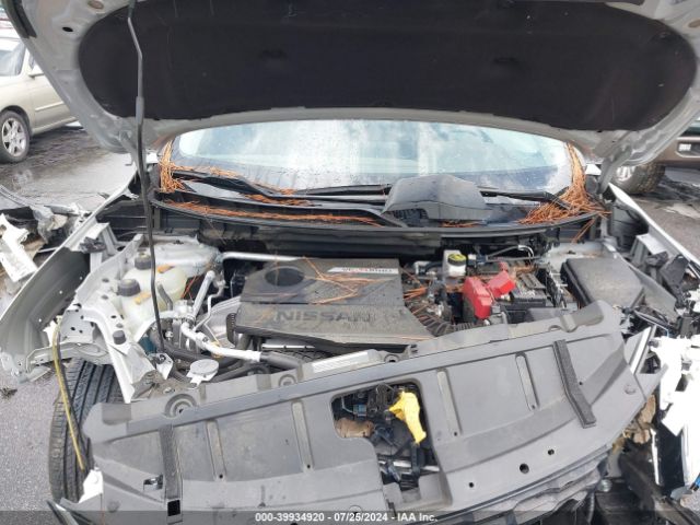5N1BT3BBXNC681477 Nissan Rogue Sv Intelligent Awd