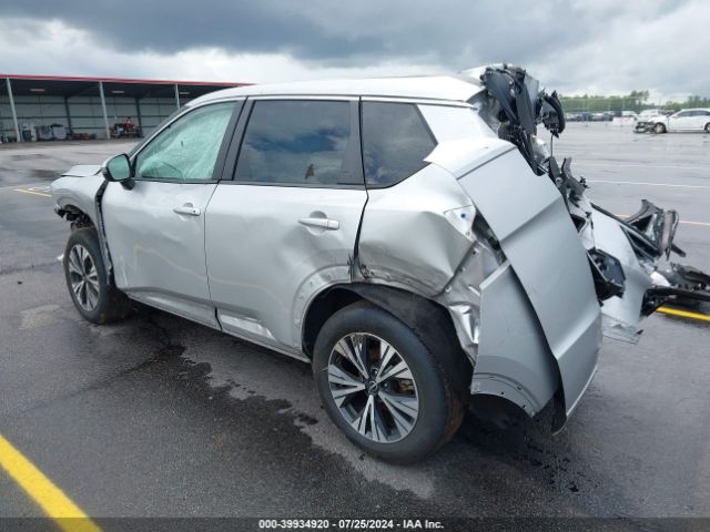 5N1BT3BBXNC681477 Nissan Rogue Sv Intelligent Awd