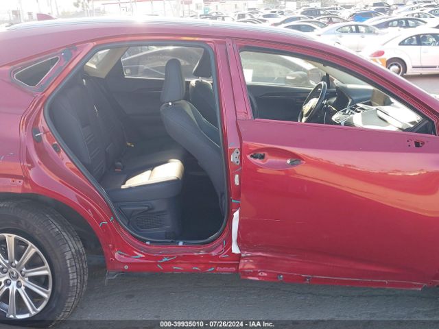 JTJYARBZ1K2154575 Lexus NX 300