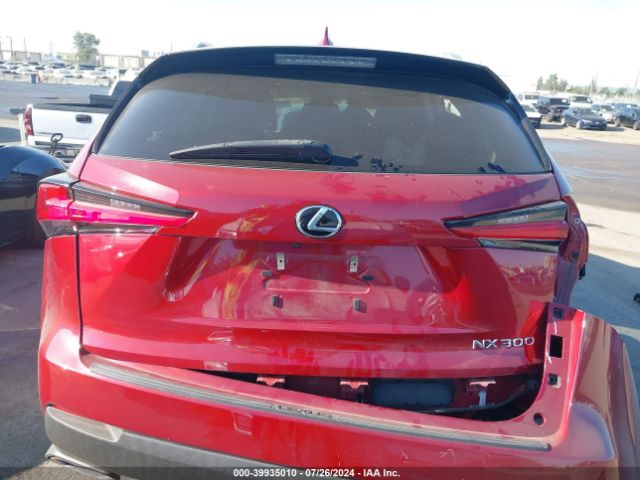 JTJYARBZ1K2154575 Lexus NX 300