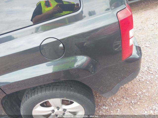 1C4NJPFB1ED826389 Jeep Patriot Latitude