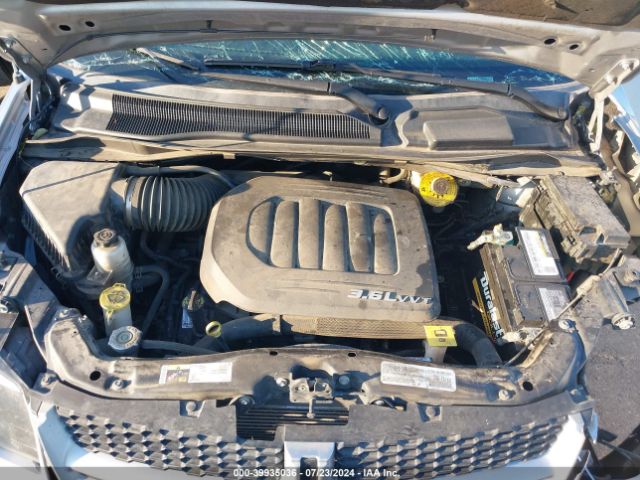 2C4RDGEG1JR175844 Dodge Grand Caravan Gt