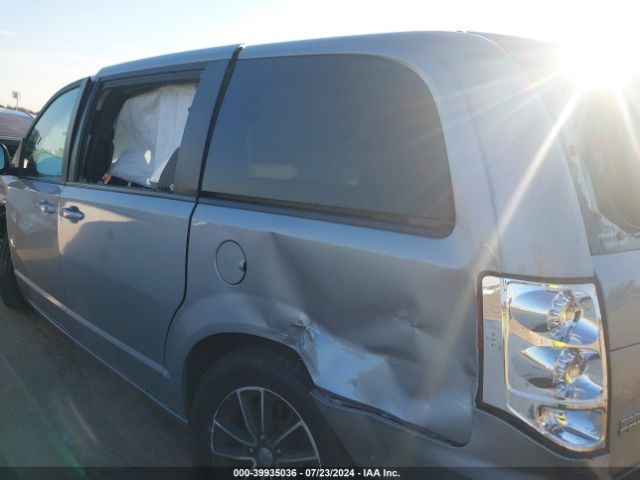 2C4RDGEG1JR175844 Dodge Grand Caravan Gt