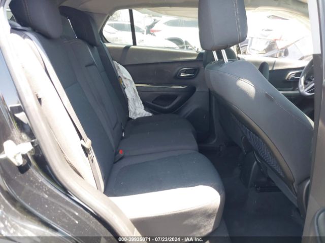 3GNCJKSB4KL303784 Chevrolet TRAX LS
