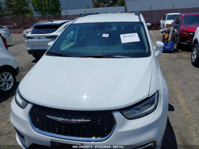 2C4RC1BG6NR170973 Chrysler Pacifica Touring L