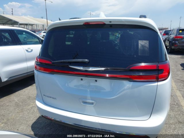 2C4RC1BG6NR170973 Chrysler Pacifica Touring L
