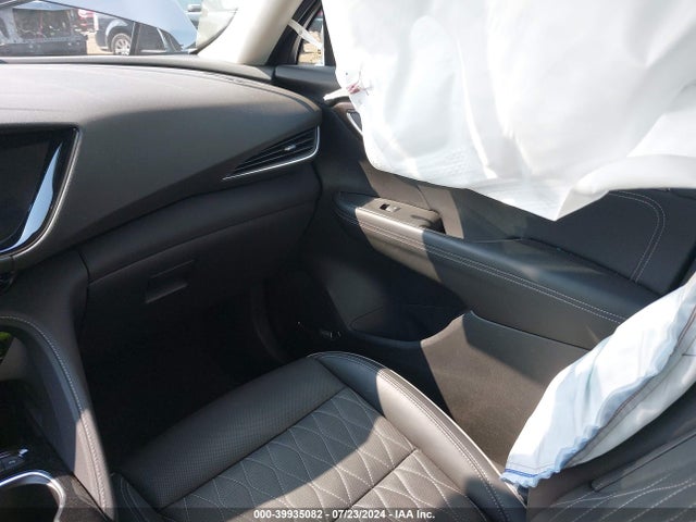 LRBFZSR45PD081967 Buick Envision Avenir Awd