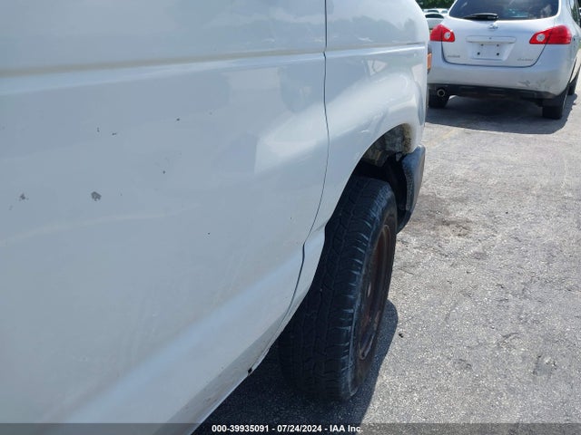 Ford E-150 Commercial 2014 1FTNE1EW2EDA21443 Image 13