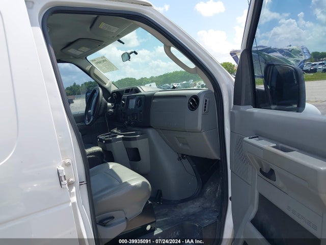 Ford E-150 Commercial 2014 1FTNE1EW2EDA21443 Image 5