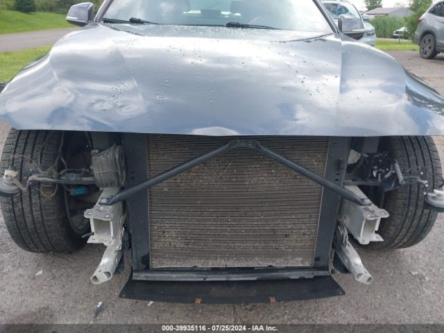 WBA8D9G57JNU70783 BMW 330i Xdrive