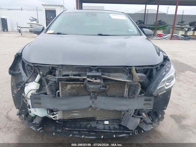 1G4ZS5SS2HU166033 Buick Lacrosse Premium