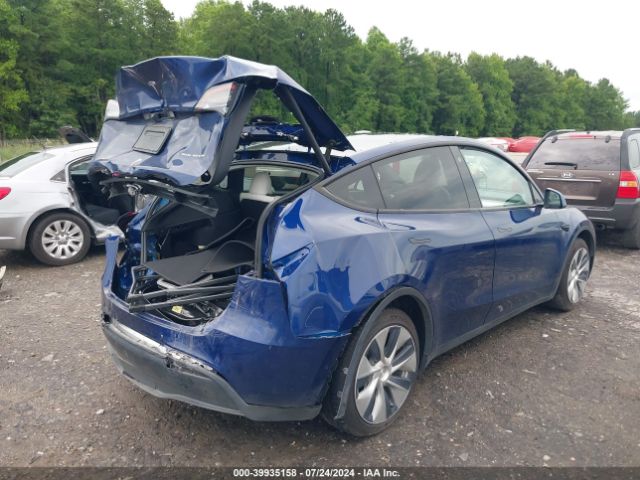 2021 TESLA MODEL Y 5YJYGDEE8MF286522 Photo 3