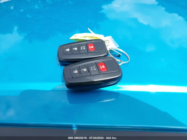 Toyota Prius Prime Limited 2021 JTDKAMFP2M3177851 Image 11