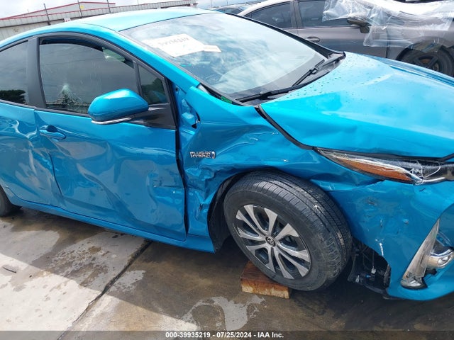 Toyota Prius Prime Limited 2021 JTDKAMFP2M3177851 Image 6