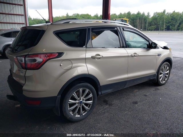 Ford Escape Titanium 2017 1FMCU9JD9HUA67607 Image 4