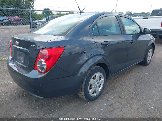 Chevrolet Sonic Ls Auto 2014 1G1JA5SH9E4196420 Image 4