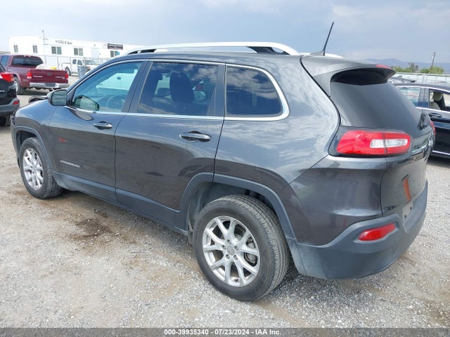 1C4PJLCB4HW517093 Jeep Cherokee Latitude Fwd