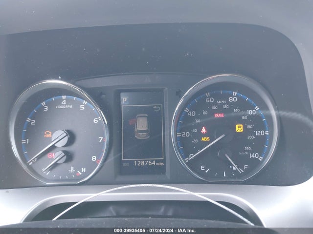 Toyota Rav4 Xle 2016 JTMWFREV6GD090842 Image 7