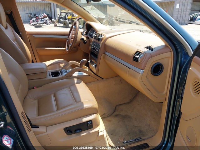 2004 PORSCHE CAYENNE WP1AB29P64LA64489 Photo 4