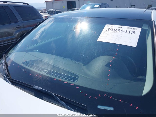 Audi A3 2.0t Premium 2015 WAUBFGFF9F1001627 Image 17