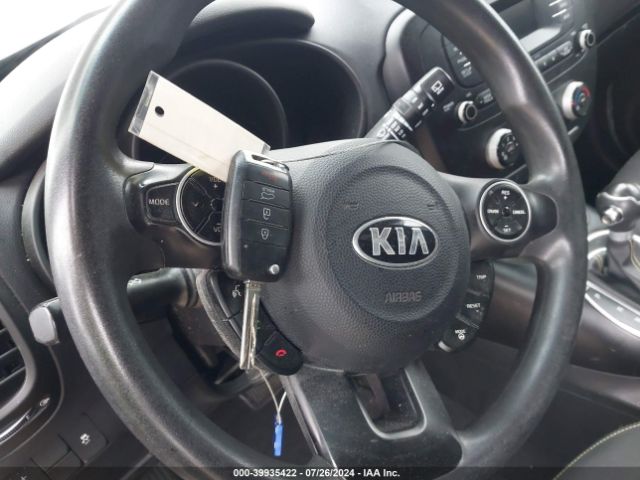 KNDJP3A58F7141751 KIA SOUL +