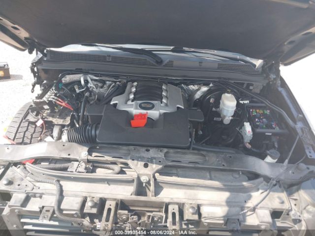 1GYS3BKJ9JR134045 Cadillac Escalade Luxury